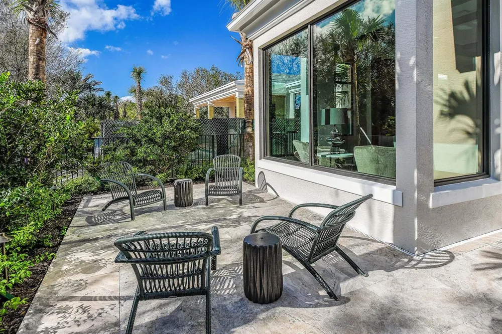 13298 Artisan Circle Palm Beach Gardens, FL 33418