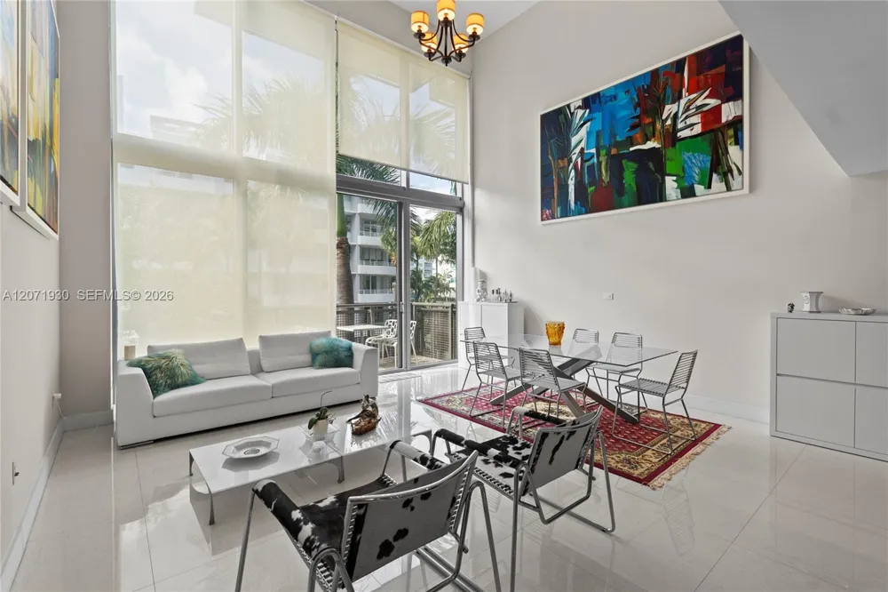 6000 Collins Ave #336 Miami Beach, FL 33140