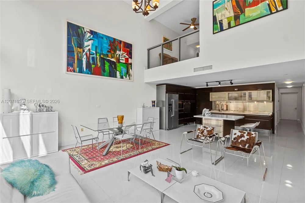 6000 Collins Ave #336 Miami Beach, FL 33140