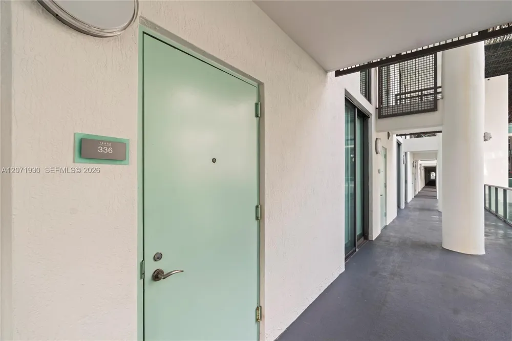 6000 Collins Ave #336 Miami Beach, FL 33140