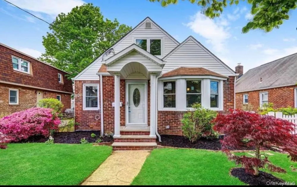 47 Fendale Street Franklin Square, NY 11010
