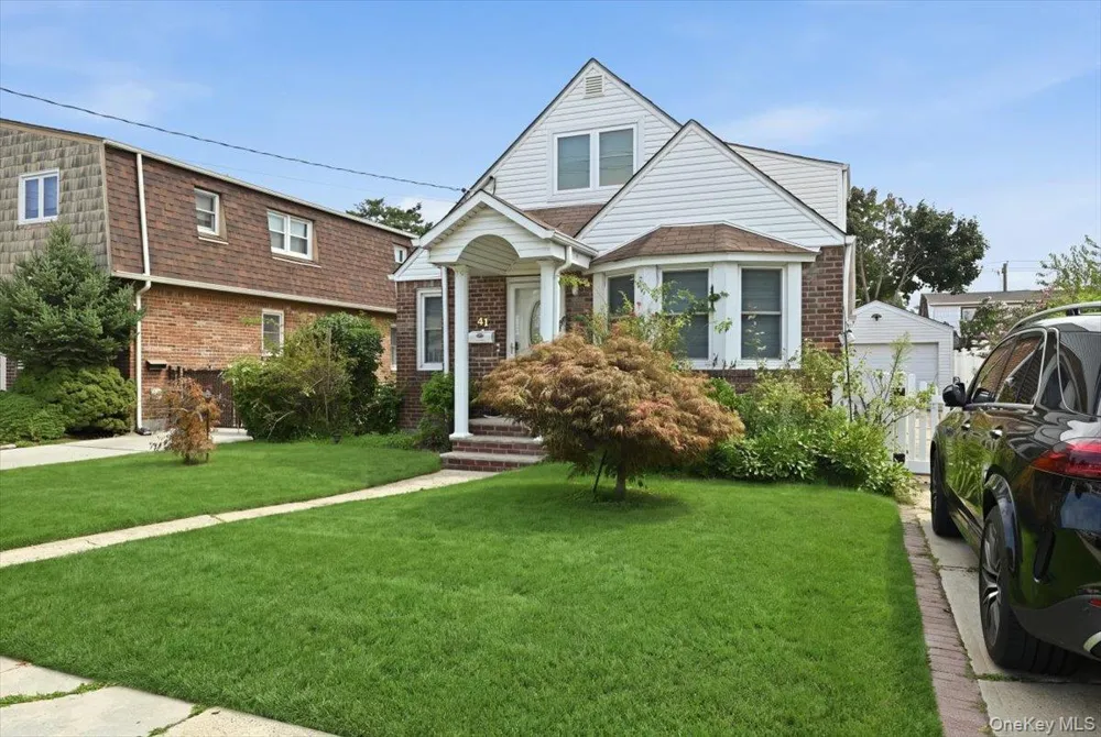 47 Fendale Street Franklin Square, NY 11010