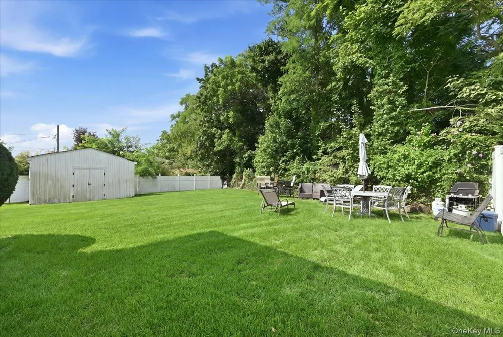 3790 Waverly Avenue Seaford, NY 11783