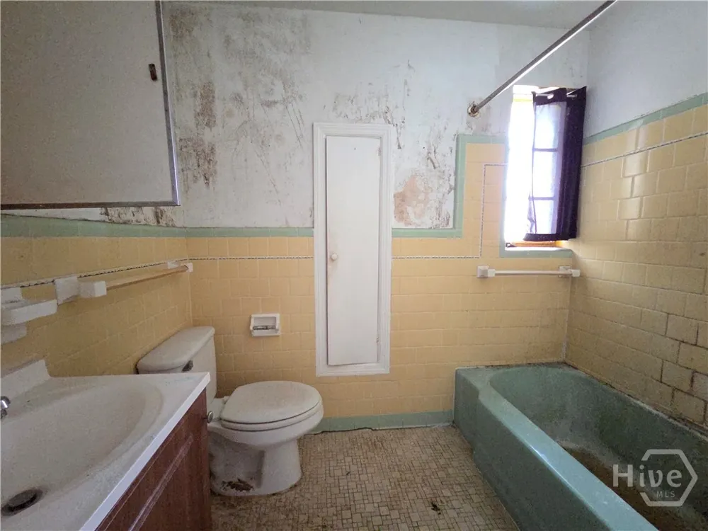 2 Coleraine Drive Port Wentworth, GA 31407