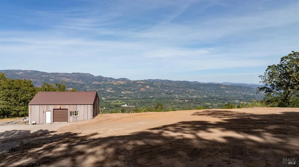 10 High Grove Lane Sonoma, CA 95476