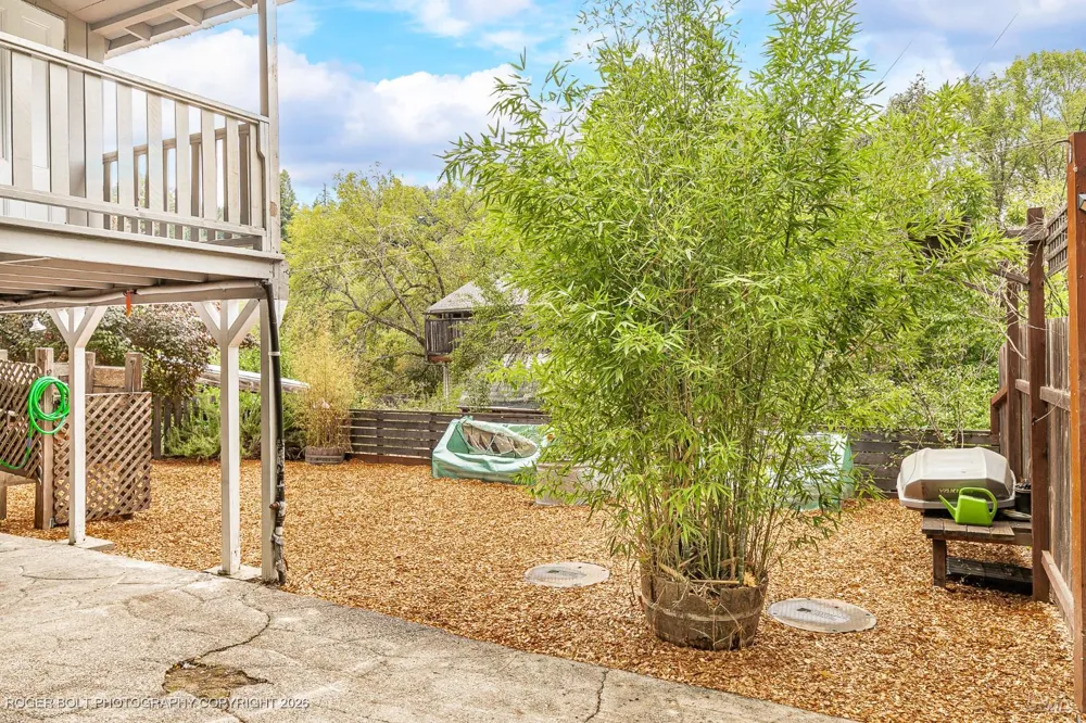 9412 Westside Road Forestville, CA 95436