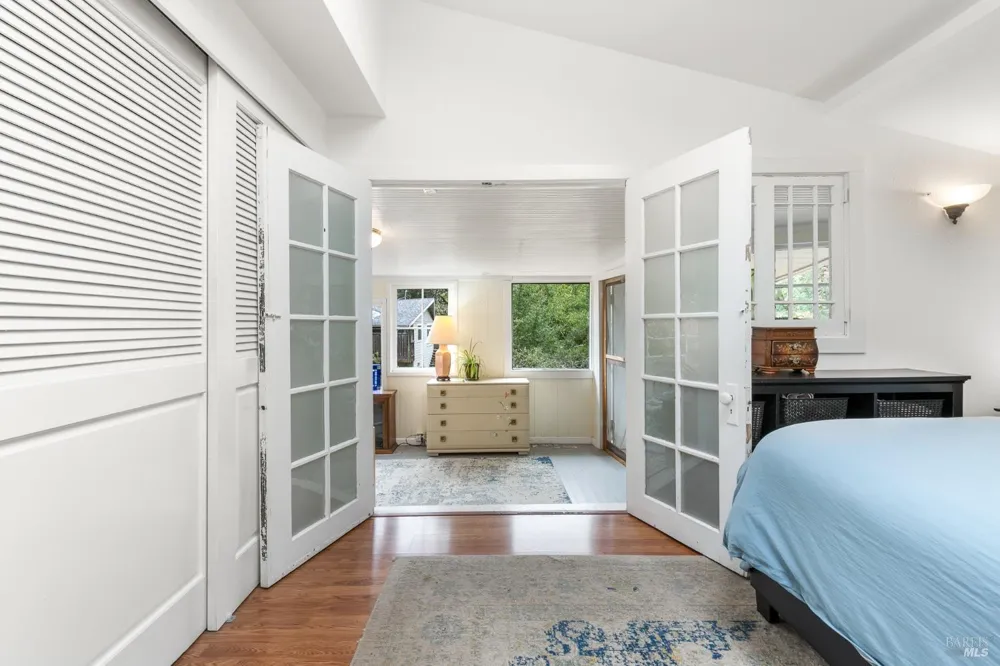 9412 Westside Road Forestville, CA 95436