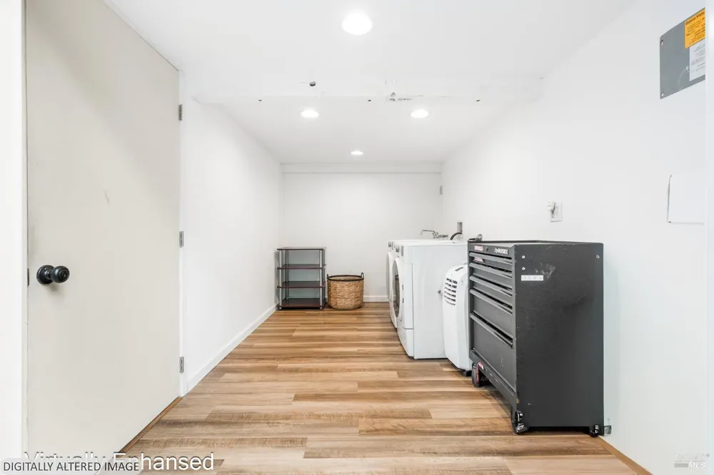 9412 Westside Road Forestville, CA 95436