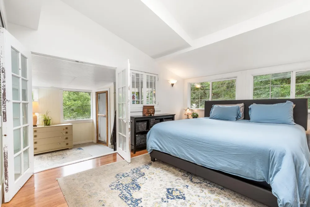 9412 Westside Road Forestville, CA 95436