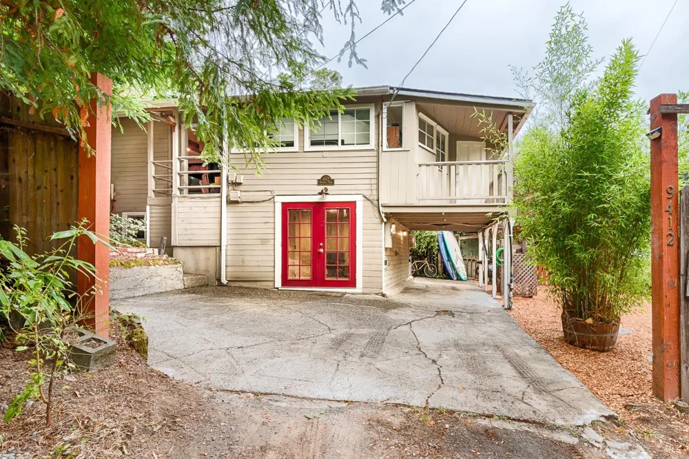 9412 Westside Road Forestville, CA 95436