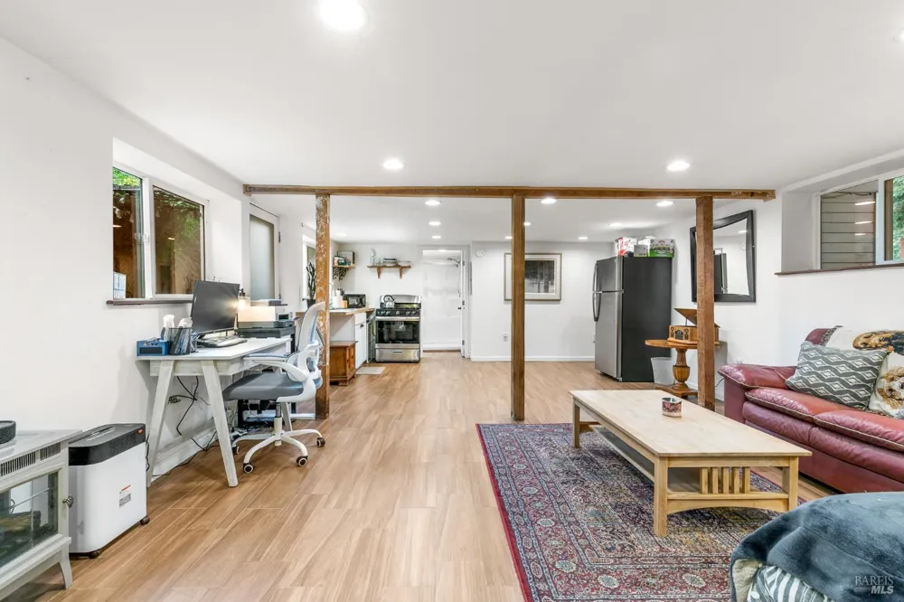 9412 Westside Road Forestville, CA 95436
