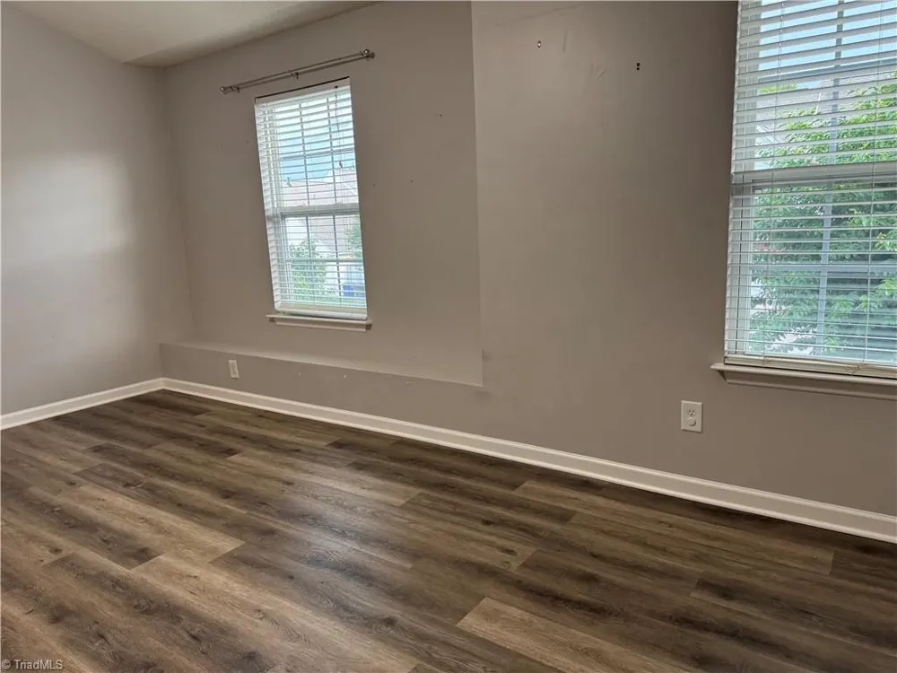 3225 Manchester Avenue Winston-Salem, NC 27103