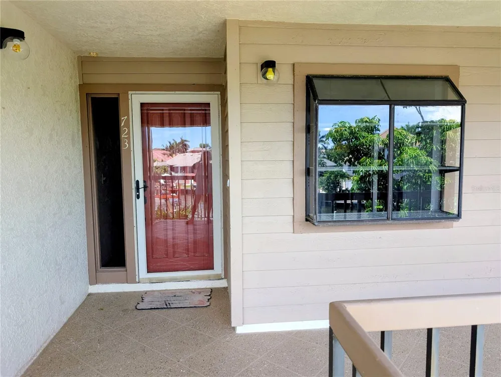 3850 MARINERS WALK #723 Cortez, FL 34215