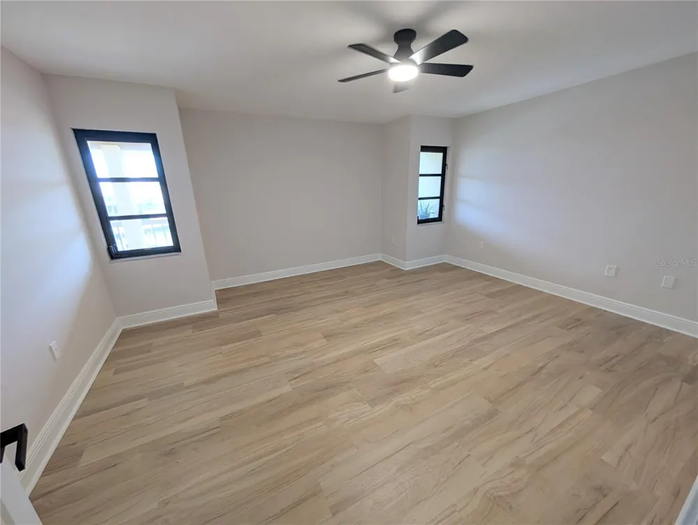 3850 MARINERS WALK #723 Cortez, FL 34215