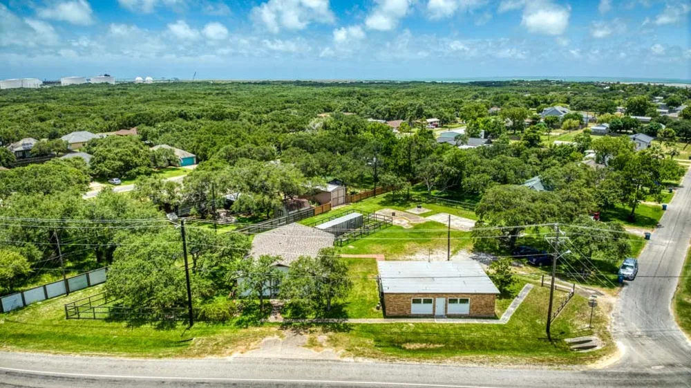102 Woodhaven Drive Ingleside on the Bay, TX 78362