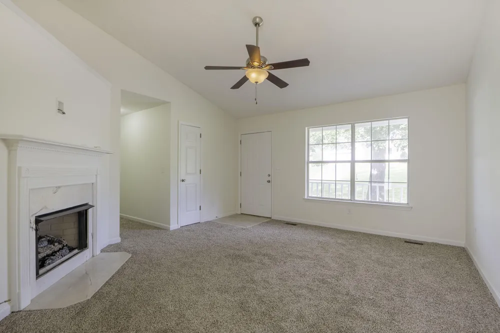 19 Melissa Drive Ringgold, GA 30736