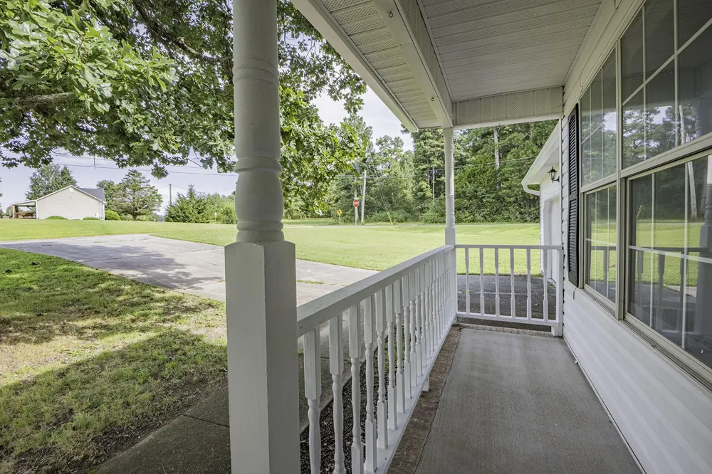 19 Melissa Drive Ringgold, GA 30736