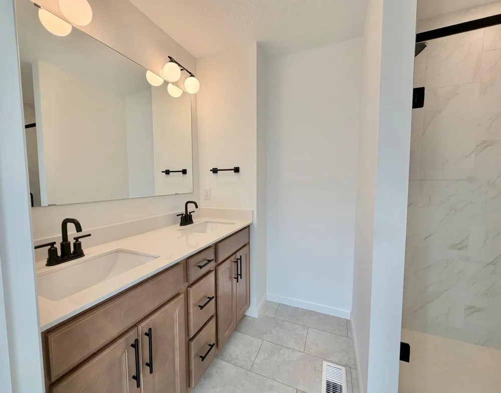 851 Mount Curve Saint Paul, MN 55116