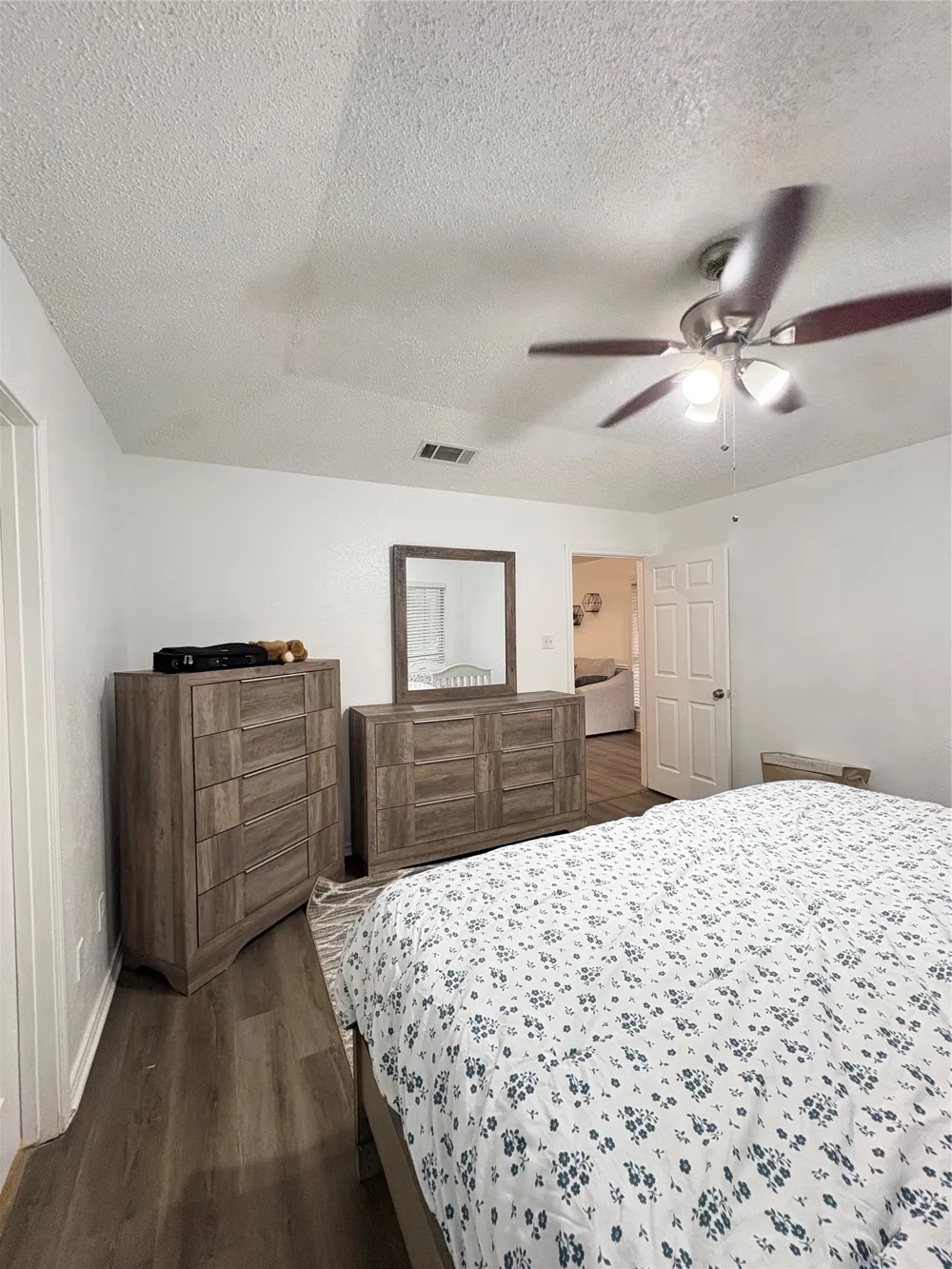 324 Conger Drive Mesquite, TX 75149