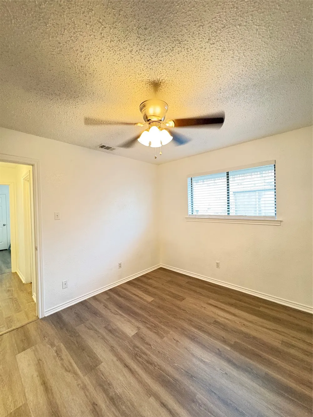324 Conger Drive Mesquite, TX 75149