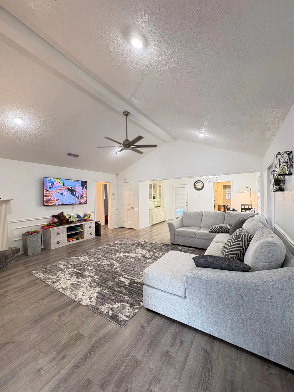 324 Conger Drive Mesquite, TX 75149