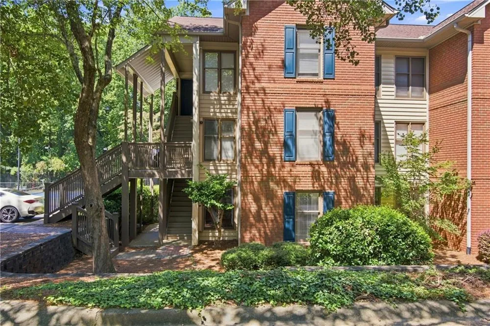 1101 Garden Court Sandy Springs, GA 30328