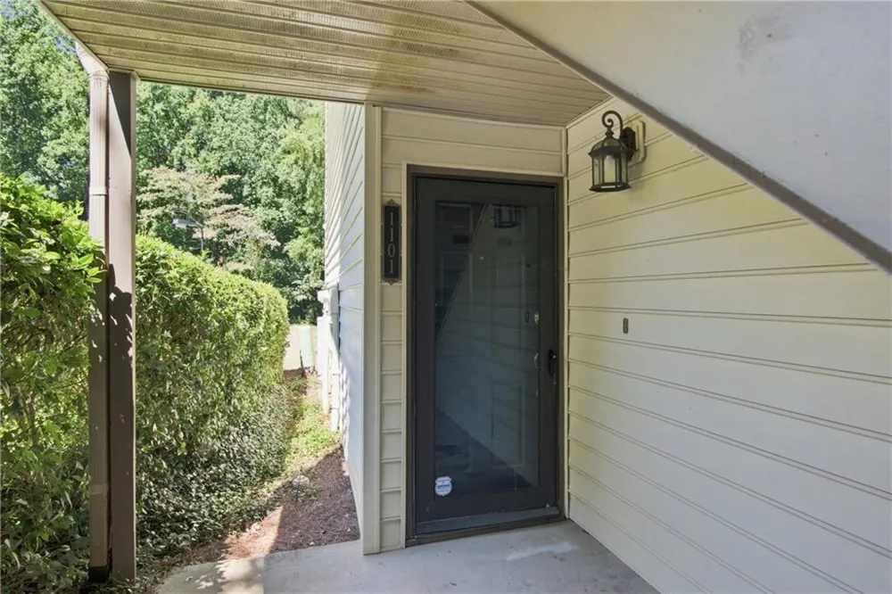 1101 Garden Court Sandy Springs, GA 30328