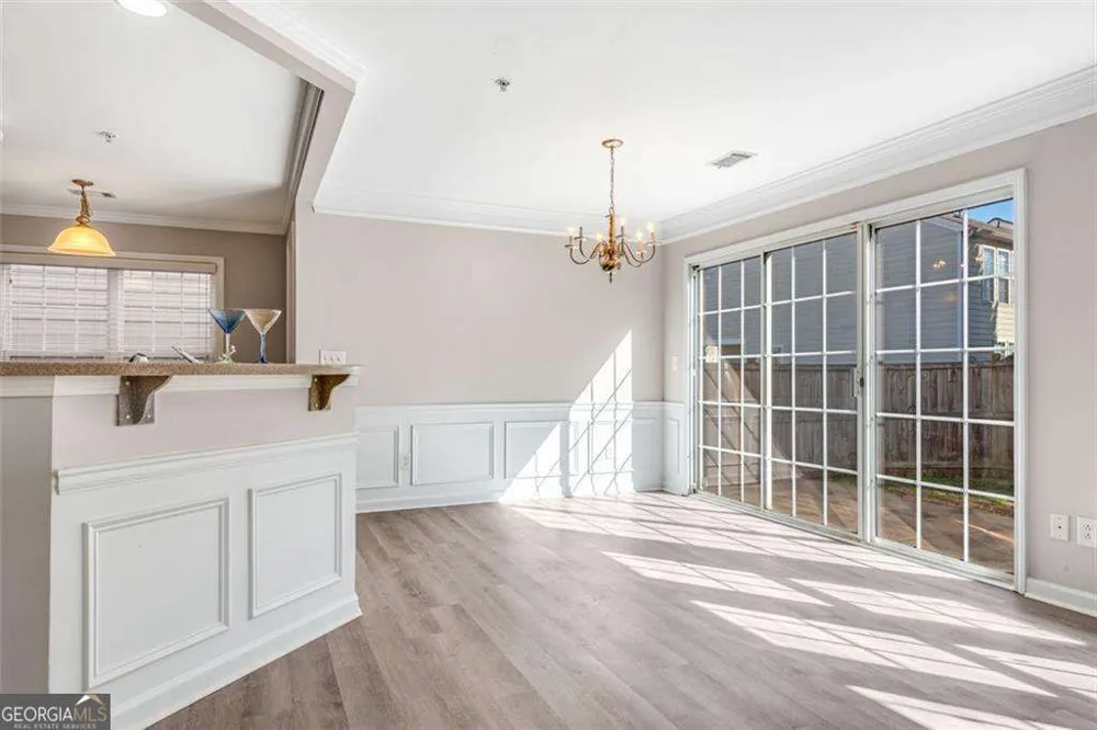 268 Balaban CIR Woodstock, GA 30188