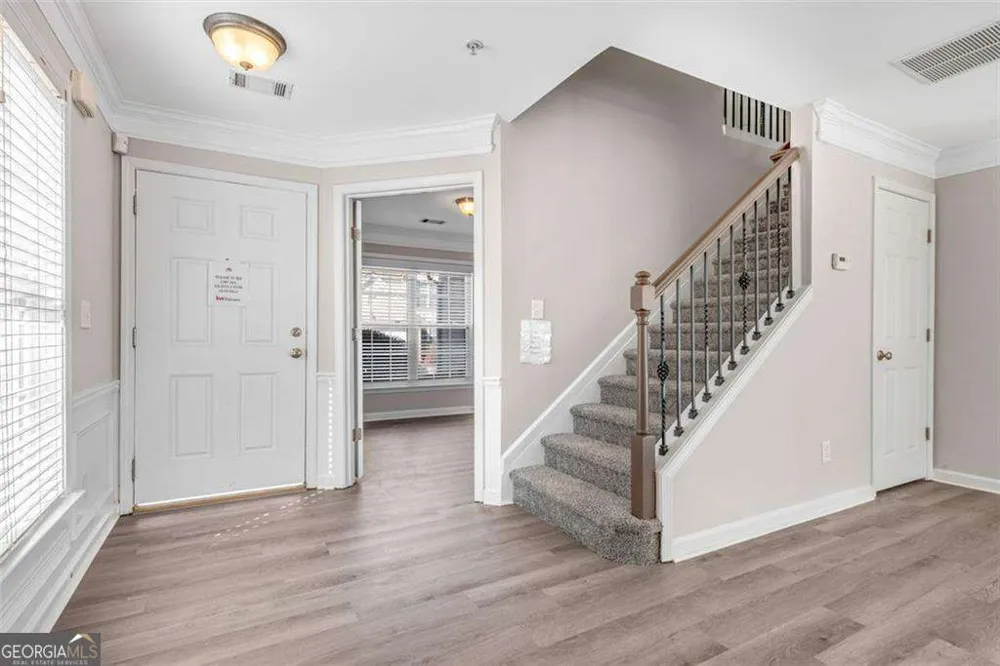 268 Balaban CIR Woodstock, GA 30188