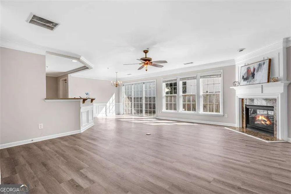 268 Balaban CIR Woodstock, GA 30188