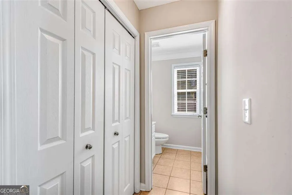 268 Balaban CIR Woodstock, GA 30188