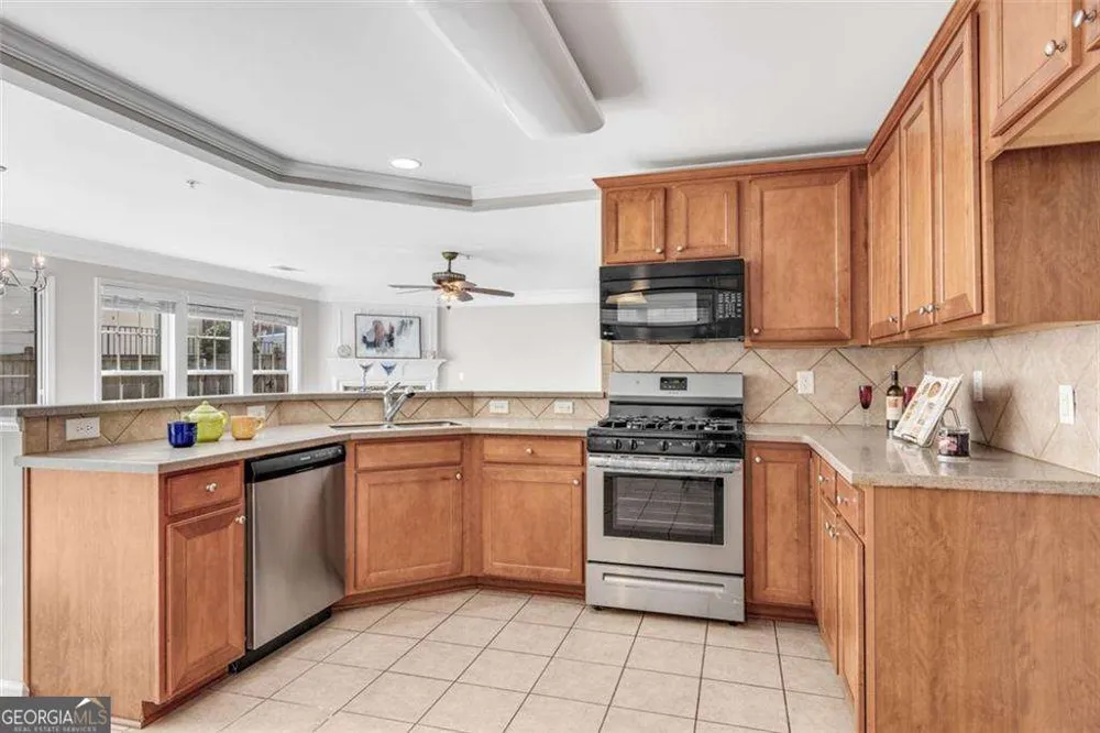 268 Balaban CIR Woodstock, GA 30188
