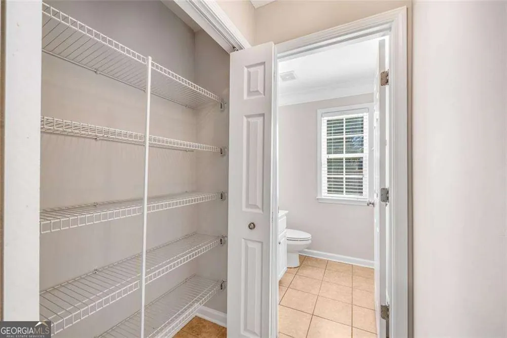 268 Balaban CIR Woodstock, GA 30188