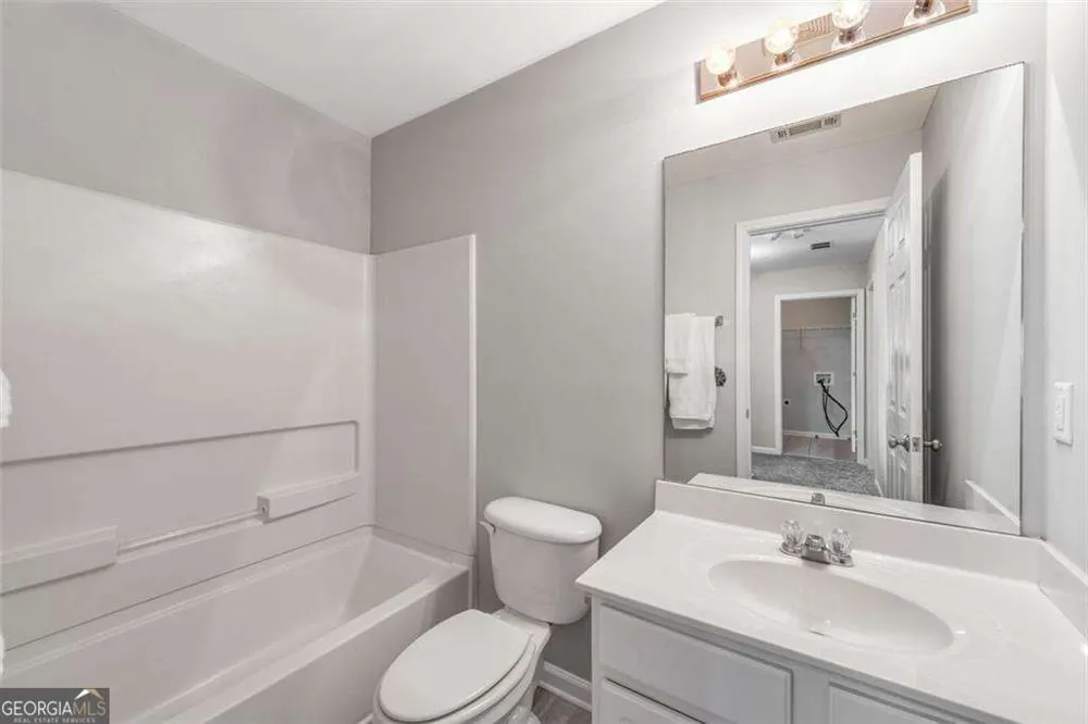 268 Balaban CIR Woodstock, GA 30188
