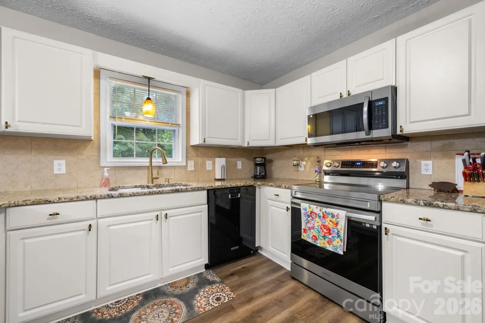 8791 Lisa Trail Connelly Springs, NC 28612