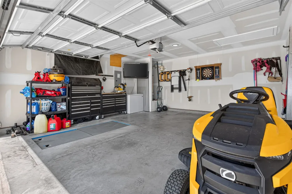 10133 E Jeff Street Claremore, OK 74019