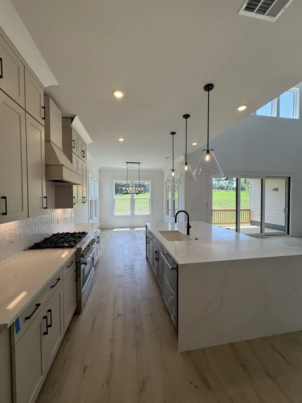 5060 Fairhaven Cir Thompsons Station, TN 37179
