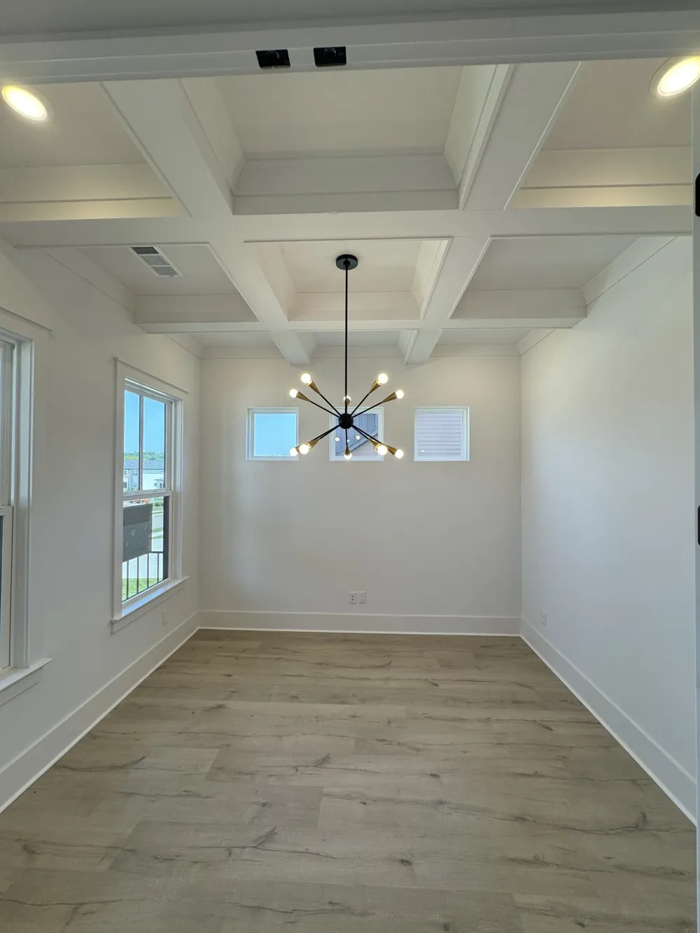 5060 Fairhaven Cir Thompsons Station, TN 37179