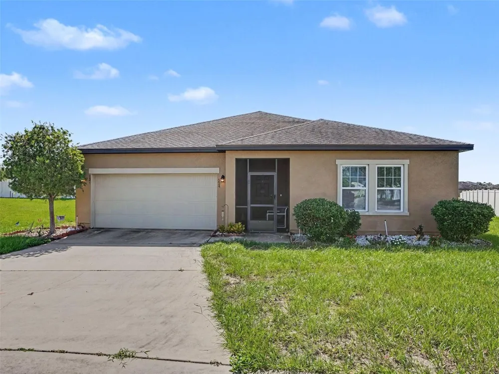 524 BLUE WATER COURT Haines City, FL 33844