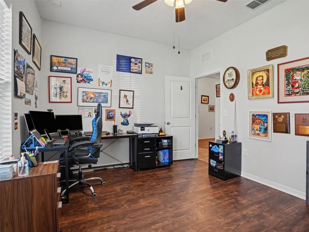 524 BLUE WATER COURT Haines City, FL 33844