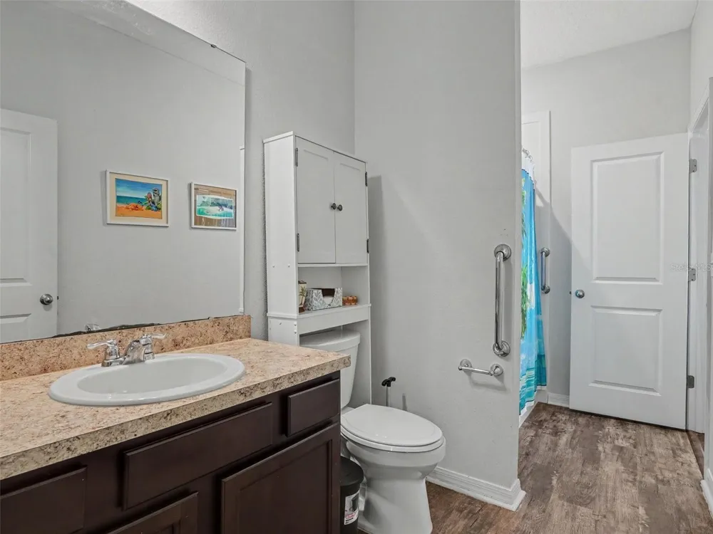 524 BLUE WATER COURT Haines City, FL 33844