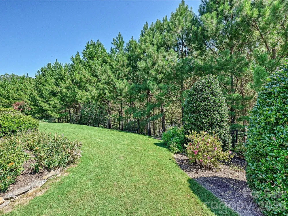 5060 Big Bend Drive Lancaster, SC 29720