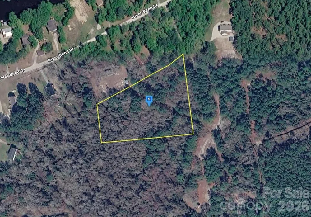 1800 River Bend Drive Burgaw, NC 28425