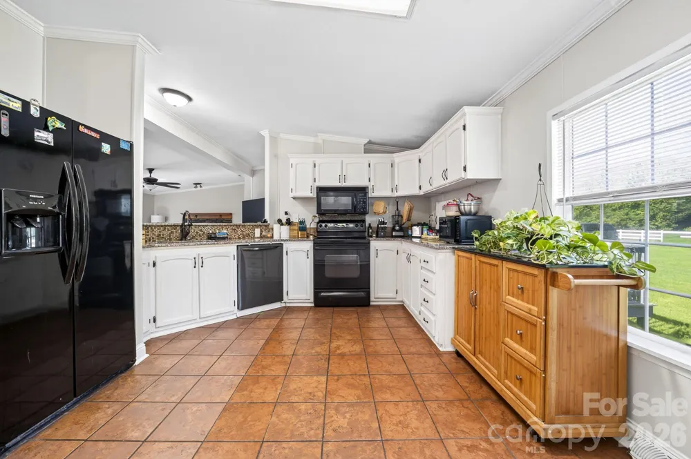 409 Helton Road Cherryville, NC 28021