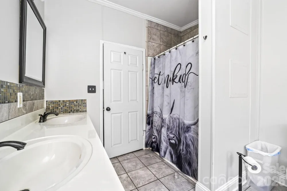 409 Helton Road Cherryville, NC 28021