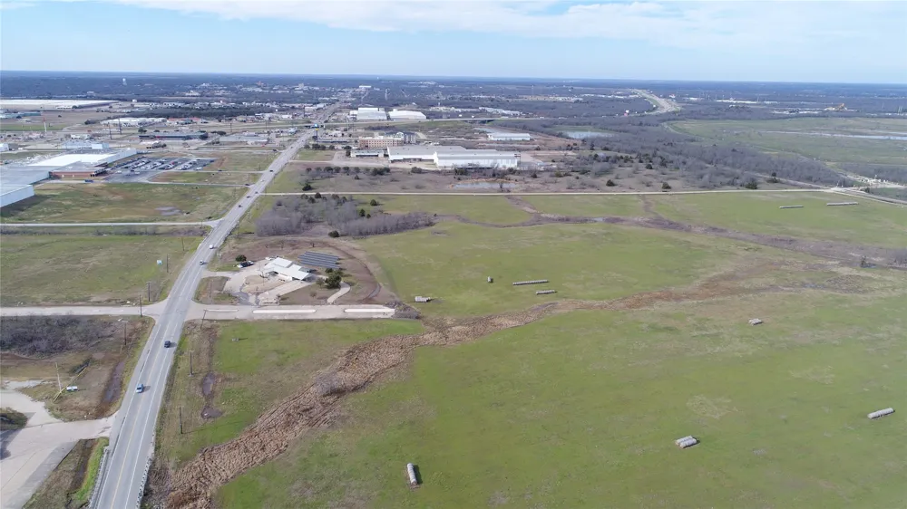 S US Highway 287 Corsicana, TX 75110