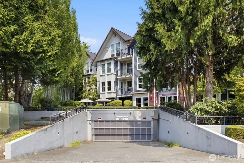 55 Williams Avenue S #201 Renton, WA 98057