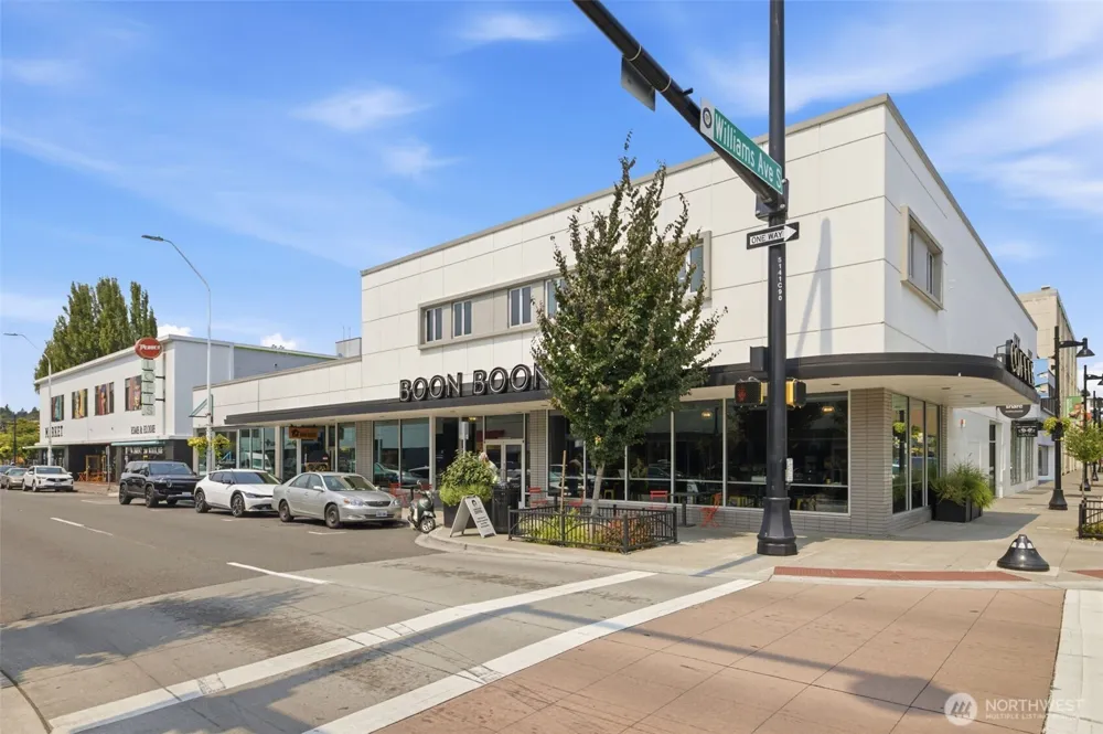 55 Williams Avenue S #201 Renton, WA 98057