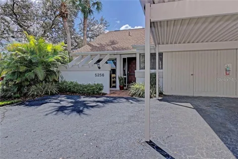 5256 MYRTLEWOOD ROAD #22
