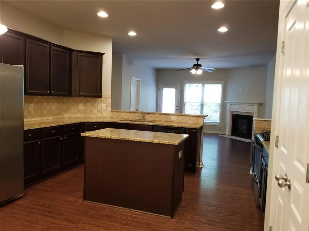 5930 Vista Brook Drive Suwanee, GA 30024